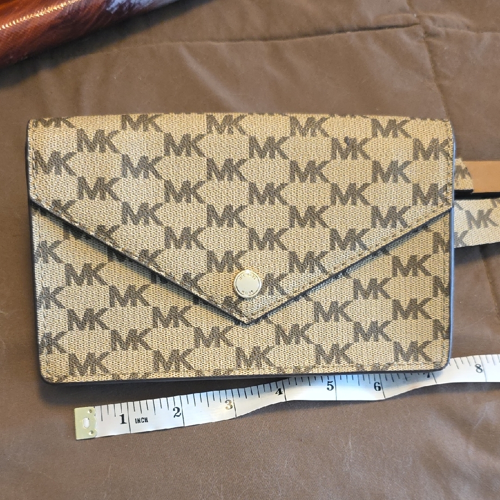 Michael Kors Beige and Black Belt Bag